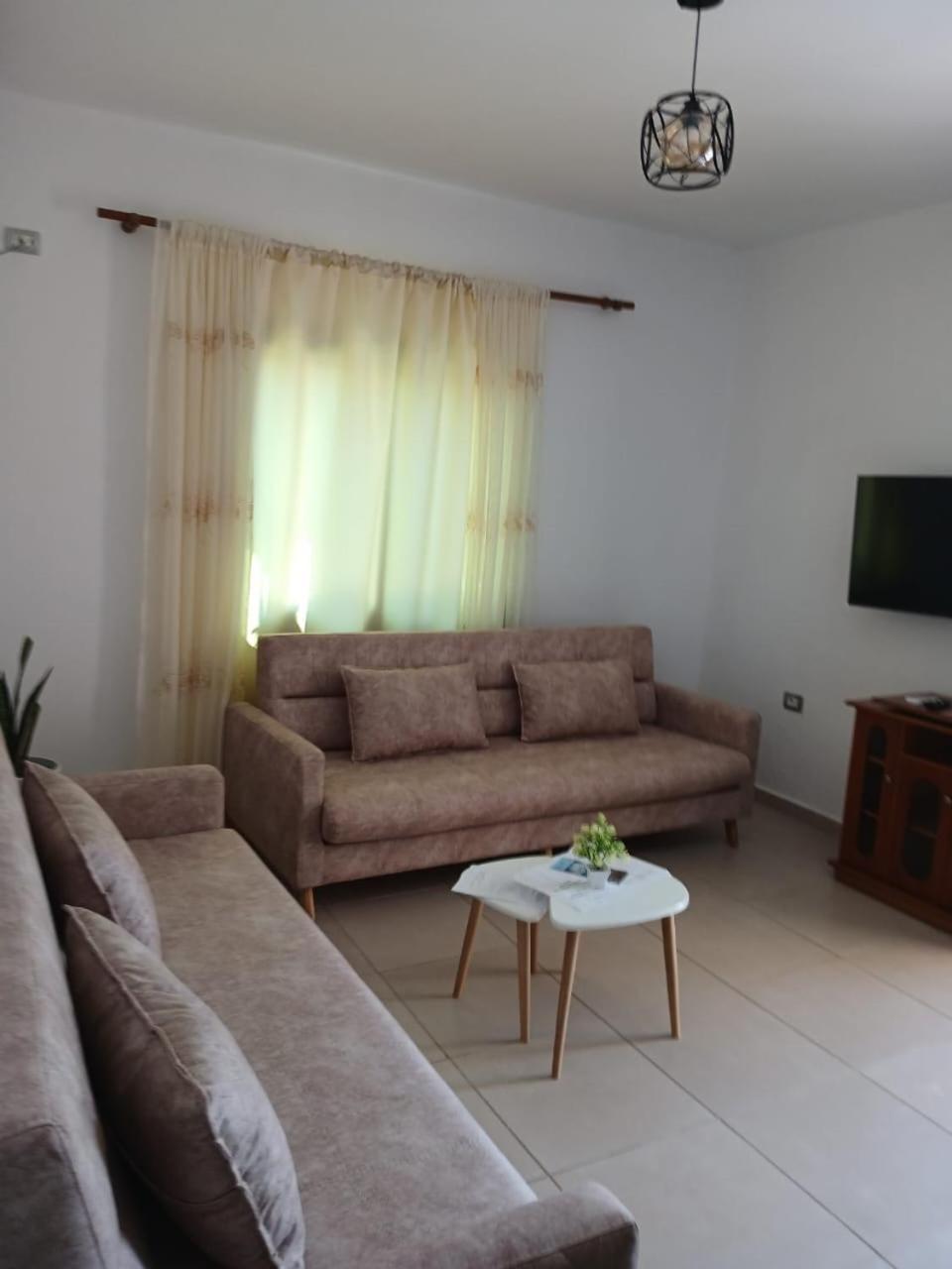 Rental Houses Dukaj วญอเรอ ภายนอก รูปภาพ